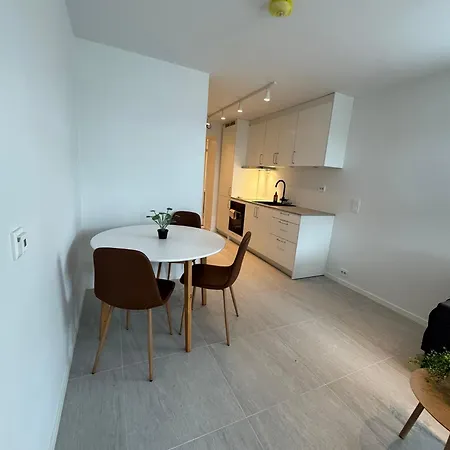 Mortensnes Arctic - Compact Cozy In