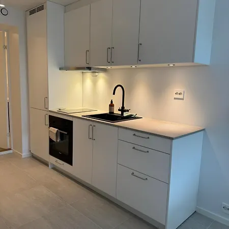 Mortensnes Arctic - Compact Cozy In ترومسو