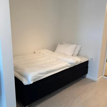 Mortensnes Arctic - Compact Cozy In